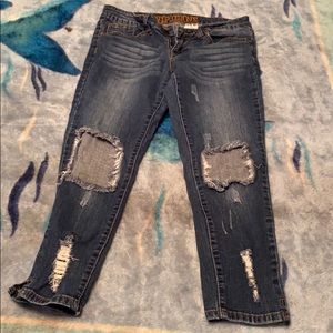 Boyfriend pants with stretchy material